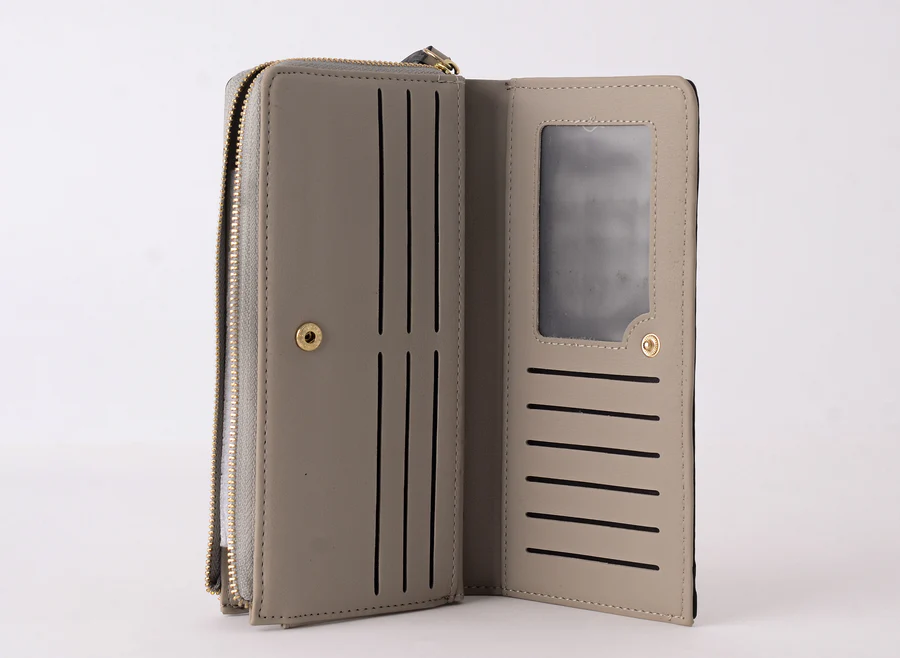 Women’s Leather Wallet - Image 2